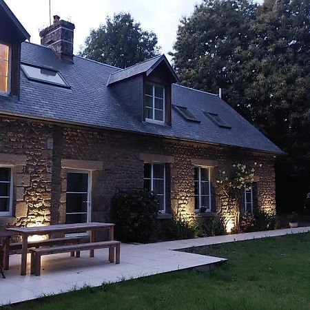 Maison La Riviere Reffuveille Екстериор снимка